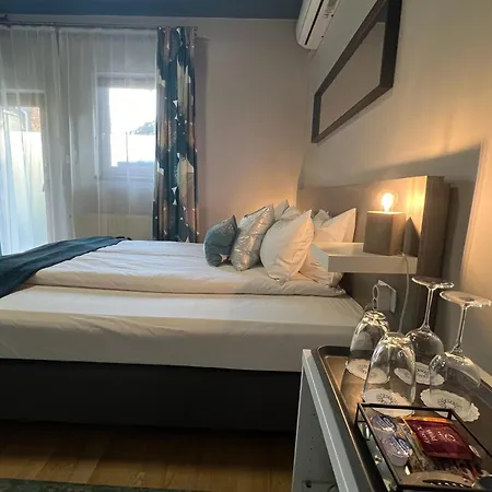 Hotel de apartamente Margareta Garden & 2*